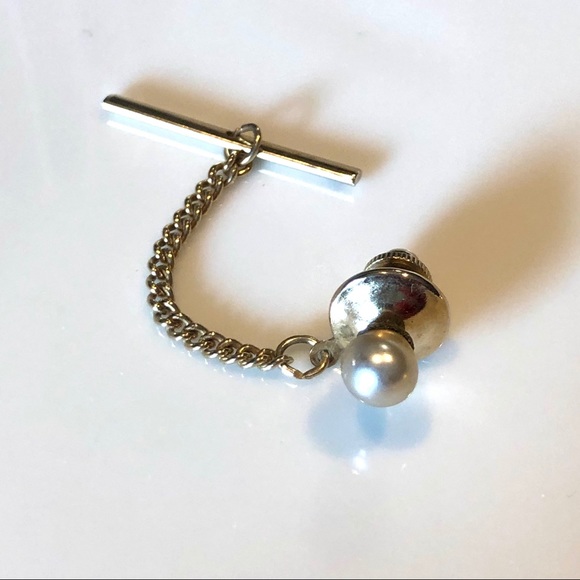 Other - Vintage Faux Pearl & Gold Tone Tie Pin